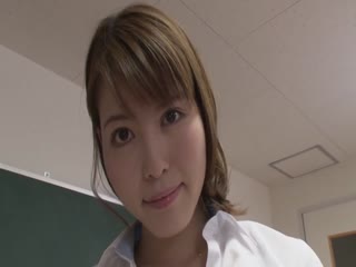 巨乳女教师与同事的放学后情事 夏木雪绘