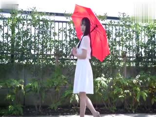 新人好色妹 关西发 清楚系淫乱婊子东京进出AV出道 莲实恋