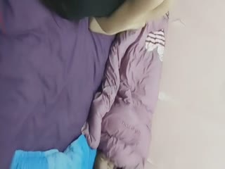 猛男请三个身材火辣的九零后小太妹貌似吃了摇头丸强搞妹子开始反抗激烈药劲上来后纷纷淫荡摇起来