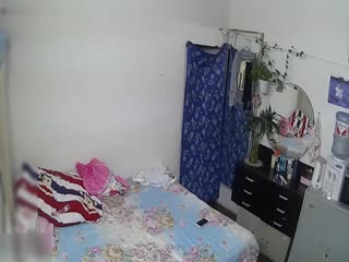 家庭网络摄像头TP记录新婚小夫妻对性生活的渴望一有闲功夫就要来一炮尝试新招式