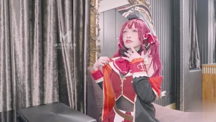 【桃视频】淫骚Vtuber下播后的真实面貌-塞到船长体内来舒服的抽插