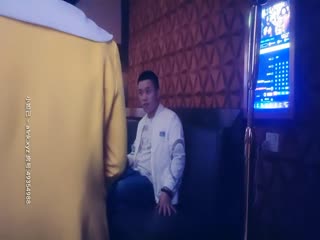 [主播探花] 2021-04-17 七天高端外围04-17KTV内射三陪