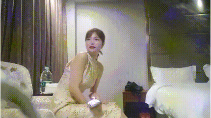 大高个长腿美女你要闭着眼睛舔鸡吧快进来好有劲下面好多水好喜欢好久没这么快乐了性格温柔没想到床上这么骚呻吟好听