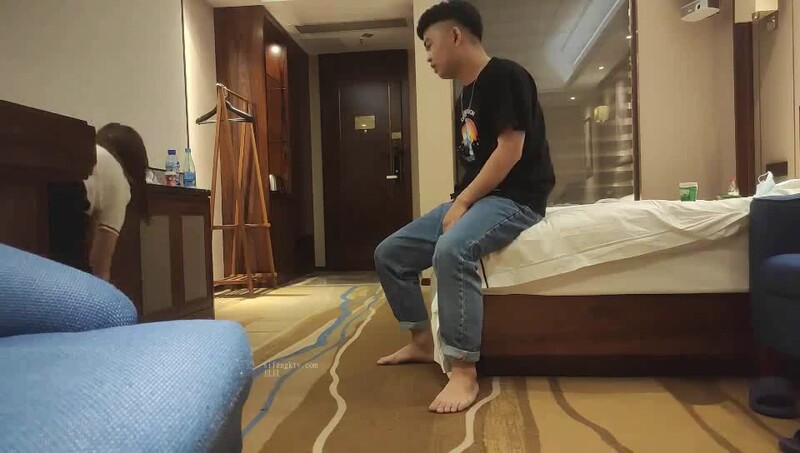 高端约啪175CM22岁高雅气质外围女