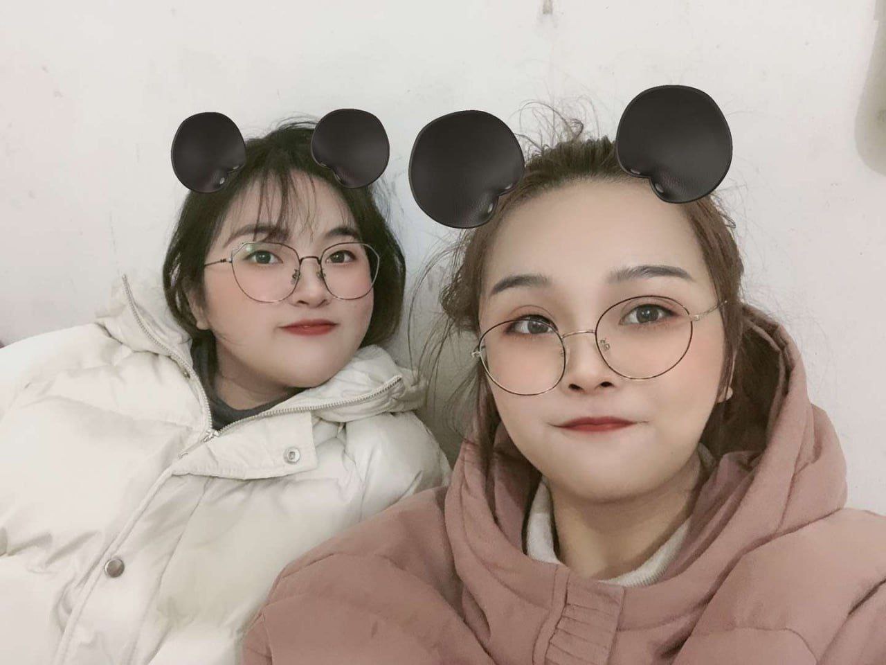 MGXL为人师婊白白胖胖可可爱爱带个眼镜原来是个婊子