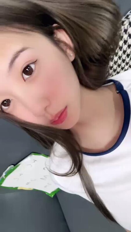 顶级尤物女神校花绿播转黄下海诱惑极品颜值细腰美腿掰开紧致小穴特写