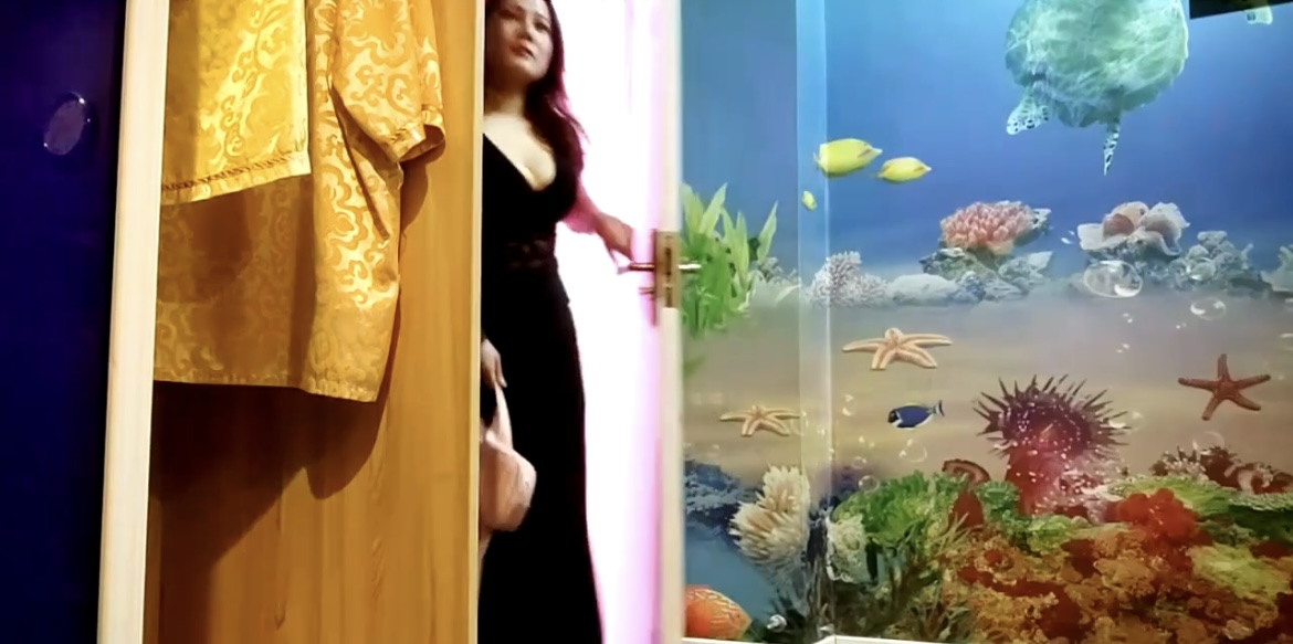 熟女技师巨乳诱惑 会所全套服务让你欲罢不能